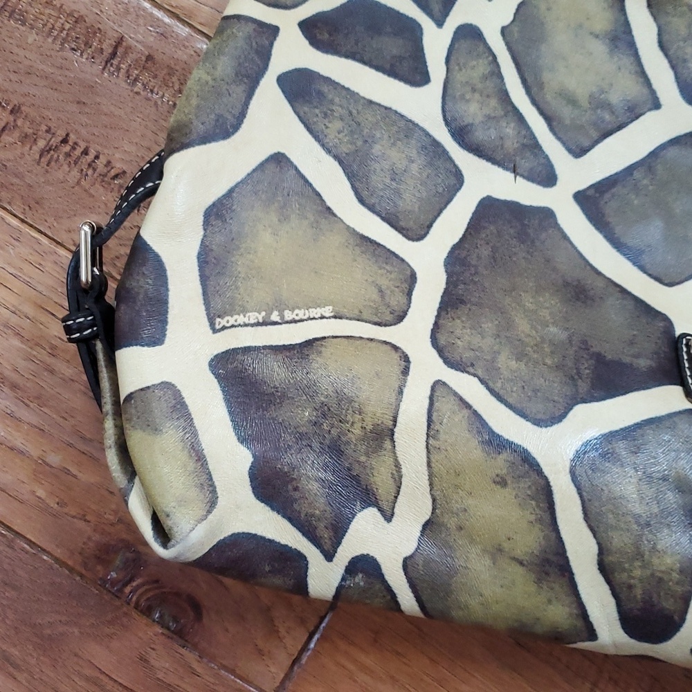Dooney & Bourke Giraffe Animal Print Shoulder Bag - Picture 3 of 11